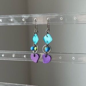 vintage blue and purple dangly earrings